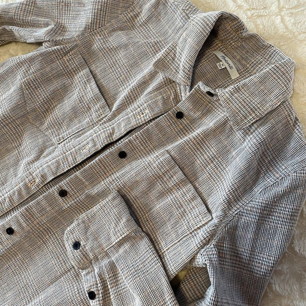 Madewell Black and White Plaid Button Down Shirt